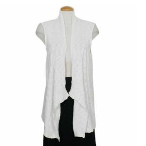 ✨NWT Eileen Fisher Shaped Cascading Vest